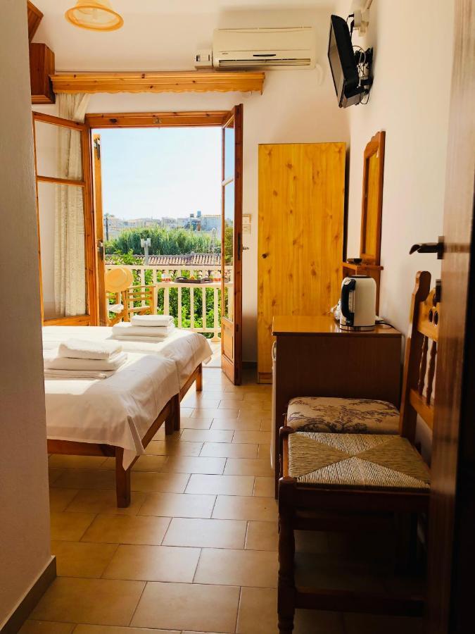 Anastasis Rental Rooms Skiathos Town Exterior photo