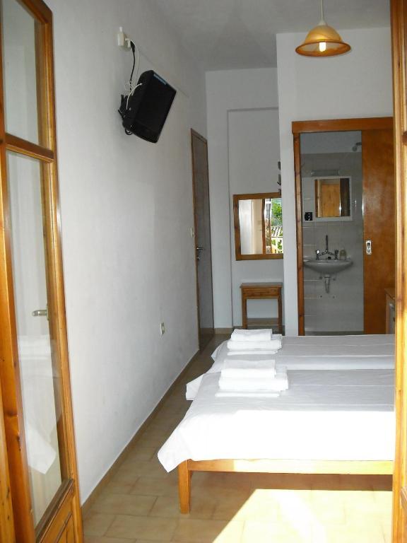 Anastasis Rental Rooms Skiathos Town Room photo